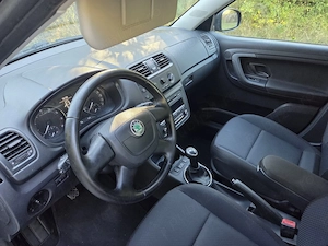 Vând Skoda Fabia 1.2 benzină  - imagine 8