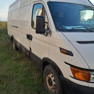 Iveco Daily 2.8 D - imagine 3