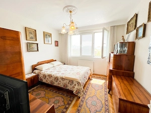 Apartament cu 2 camere, situat în zona ultracentrală a orașului Piatra-Neamț - imagine 8