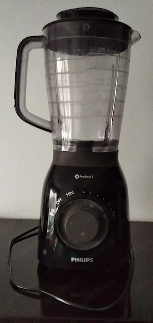 Vând blender Philips