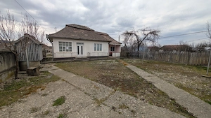 Casa de vânzare 