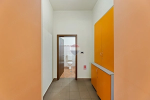 Apartament 2 camere, amplasat la cativa pasi de Primarie-Episcopiei 1 - imagine 9