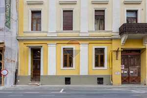 Apartament 2 camere, amplasat la cativa pasi de Primarie-Episcopiei 1 - imagine 13