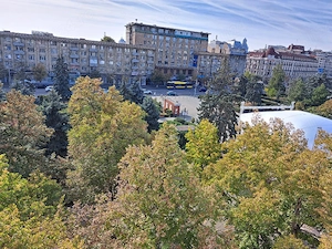 Proprietar vând ap. 2 cam ultra central Piața Victoriei 
