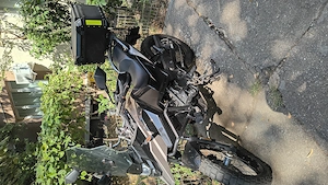 Vând motocicleta 