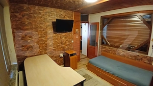 Apartament spațios cu trei camere la parter în zonă centrală! - imagine 7