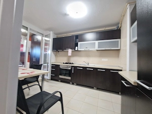 Proprietar inchiruez apartament in bloc nou str.Armoniei - imagine 3