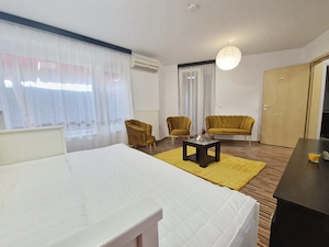 Proprietar inchiruez apartament in bloc nou str.Armoniei - imagine 2
