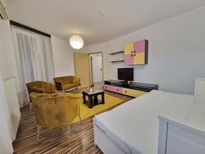 Proprietar inchiruez apartament in bloc nou str.Armoniei