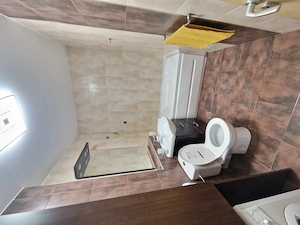 Proprietar inchiruez apartament in bloc nou str.Armoniei - imagine 4