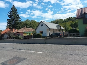 Casă de vânzare 