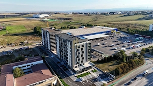 Spațiu comercial nou, 325 mp, vitrină 20 m, Suceava, zona Obcini