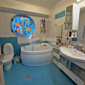 | Resedinta premium 475 mp | Teren 652 mp | Str. Mihai Eminescu, Galati | - imagine 16