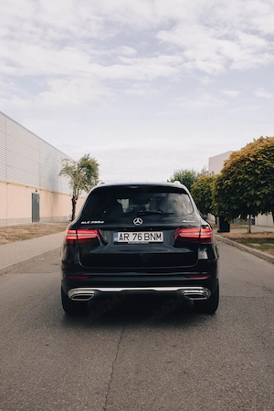 Mercedes-Benz GLC 250d AMG Line 4Matic Pneumatic - imagine 2