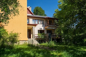 Casă de vânzare la munte in centrul oraşul  Sângeorz-Băi