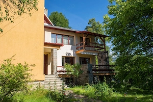 Casă de vânzare la munte in centrul oraşul  Sângeorz-Băi - imagine 3
