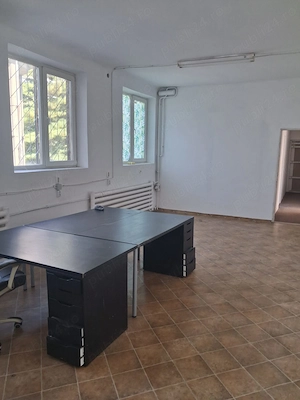 Spatiu 5 Camere 127 mp2 Sector 2 Atelier Productie, Birouri
