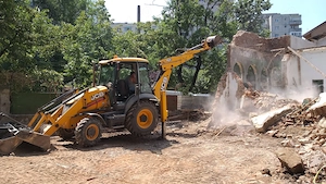 execut demolari 