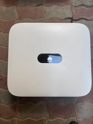 Invertor fotovoltaic hibrid trifazat Huawei SUN2000-5KTL-M1