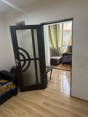 Inchiriez apartament 1 cameră 150 euro  - imagine 4