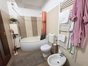 Apartament cu 2 camere, renovat modern, cu terasă de 18 mp   gata de mutare! - imagine 13