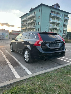 Vând volvo v60 2015 - imagine 5