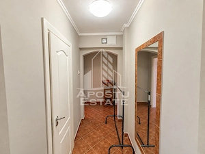 Apartament cu 3 camere, semidecomandat, zona Sagului - imagine 5