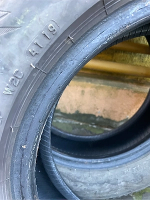 Vând 4 anvelope iarna 175/65/14 Bridgestone - imagine 2