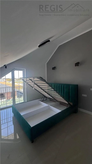 Casa de vanzare cu 3 etaje - imagine 4