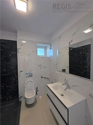 Casa de vanzare cu 3 etaje - imagine 5