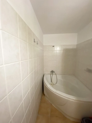 PROPRIETAR   Închiriez apartament 2 camere, Bd. Unirii, 70 mp  - imagine 9