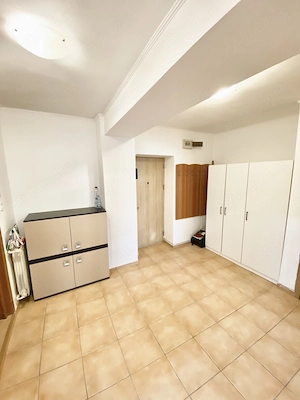 PROPRIETAR   Închiriez apartament 2 camere, Bd. Unirii, 70 mp  - imagine 2