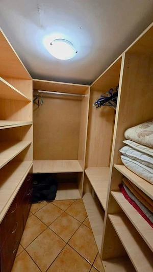 Apartament et 1 -56 mp-Cladire istorica-Parcare in curte-Piata Libertatii - imagine 12