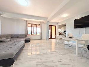 Casa Individuala mobilata cu 5 camere + terasa 75mp - Mosnita Noua - imagine 3