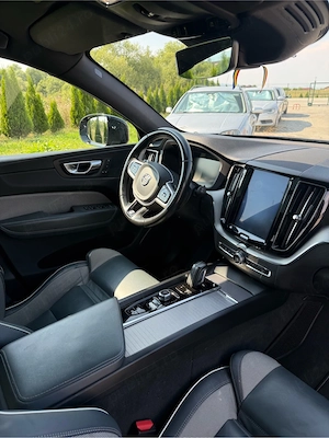 Volvo XC60  - imagine 2