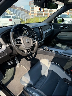 Volvo XC60  - imagine 4