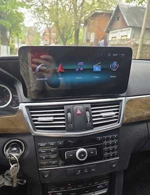 Mercedes E220 CDI 2012 - imagine 3