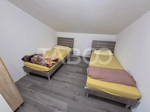Casa de inchiriat 9 camere 5 bai pretabil Compani / Muncitori - imagine 8