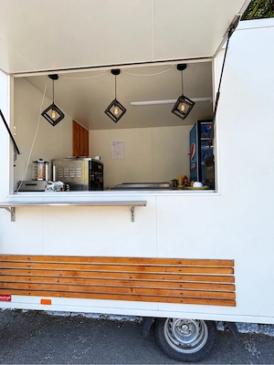 Rulota comerciala   Food Truck Mustang  - imagine 2