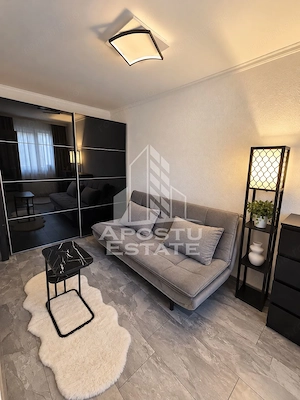 Apartament cu 2 camere, Etaj 2/4, zona Sagului - imagine 2