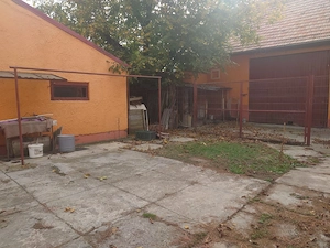 Casa 3 camere , 1850 mp - imagine 19