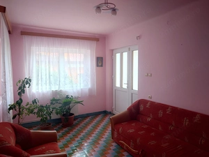Casa 3 camere , 1850 mp
