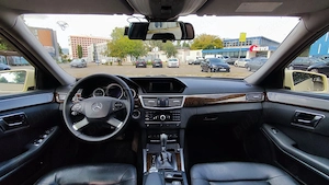 Mercedes-Benz E-Class Sedan (E 200 CDI BlueEFFICIENCY) - imagine 4