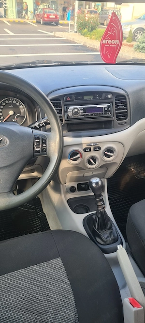 Hyundai Accent 1,5 crdi diesel  - imagine 5