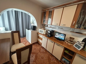 Apartament 3 Camere Decomandat 2 Băi Centrala Proprie Zona Steaua Shopping City  - imagine 6