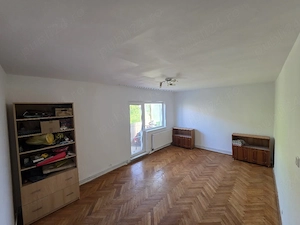 Vand apartament 3 camere, decomandat in Calea Girocului