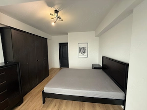 Inchiriez Apartament 3 camere Bloc Nou Zamca - imagine 2