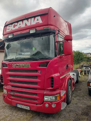 vand scania si semiremorca schmitz prelată si platforma 