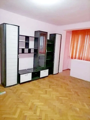 Zona Iosefin - de închiriat apartament cu două camere la 300 de euro pe lună. - imagine 14