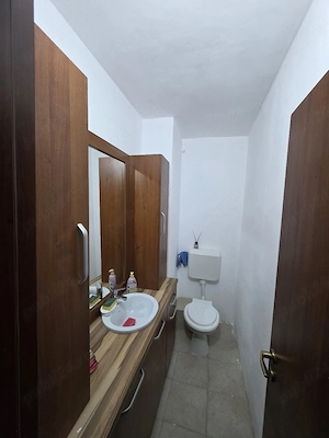 Vand apartament 3 camere, decomandat in Calea Girocului - imagine 10